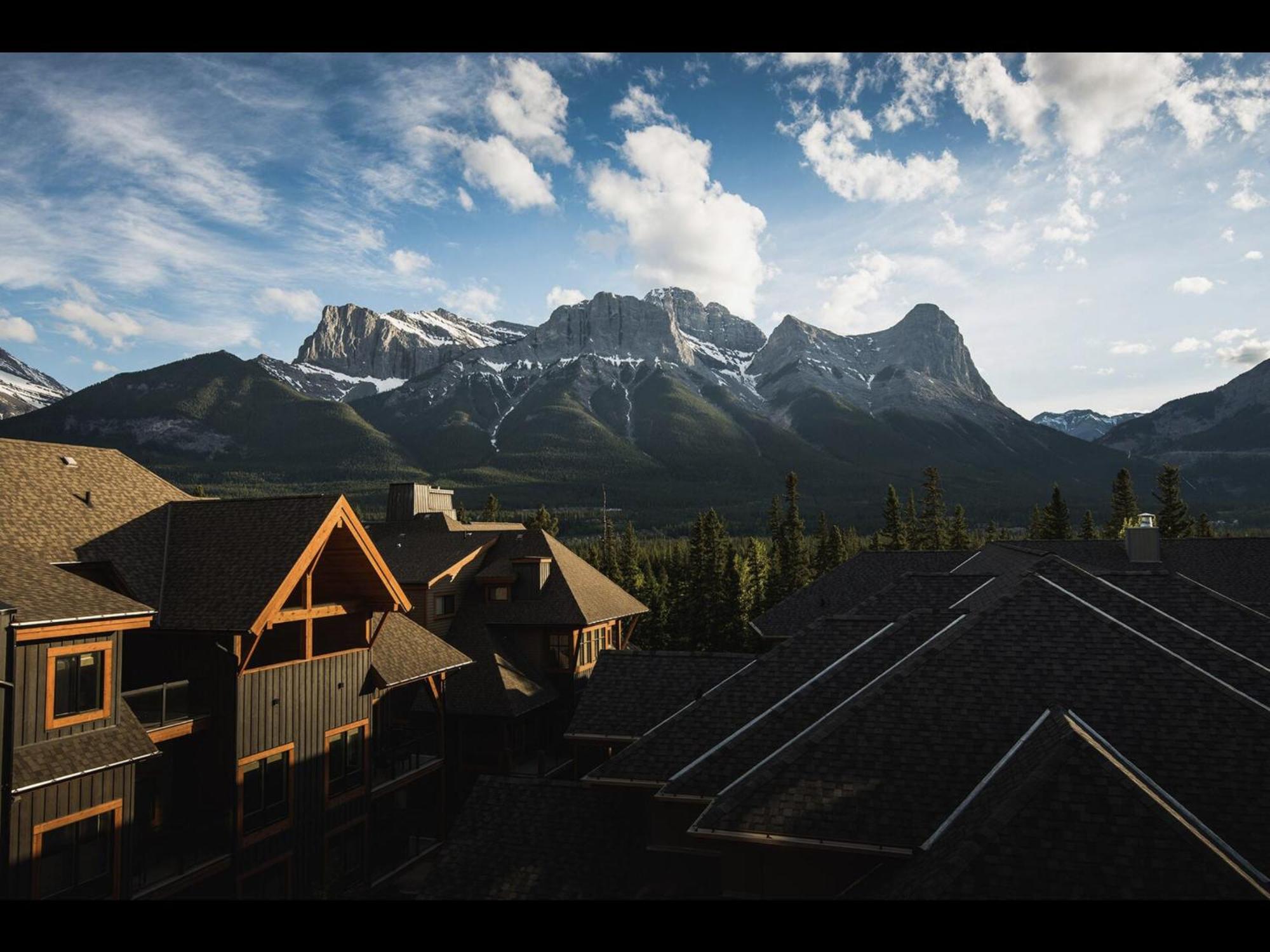 Luxury Resort 2Bedroom 2Bath Sleeps 6 945 Square Feet Canmore Exterior photo